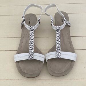 Women’s Alfani rubber soles wedge sandals. Size 9.5”